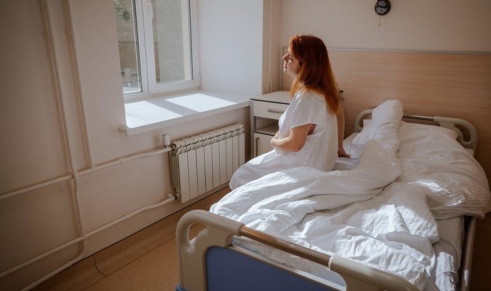 Рожениц все дальше разлучают с роддомами - «Новости Медицины»