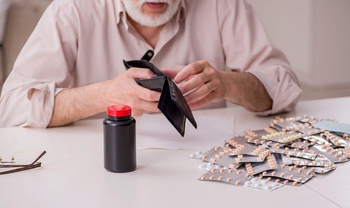 Цены на таблетки кого угодно вгонят в гроб - «Новости Медицины»