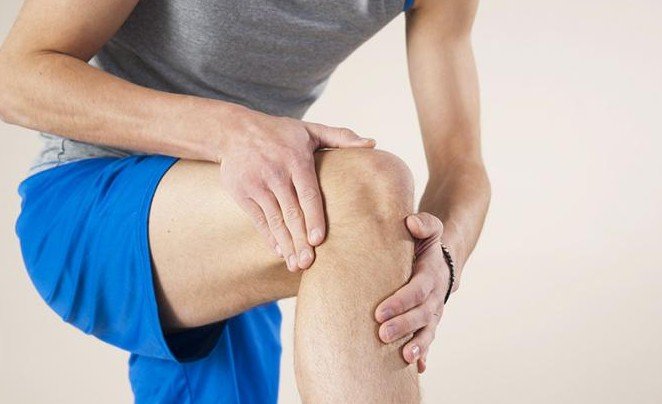 Как спасти больные колени - «Новости Медицины»